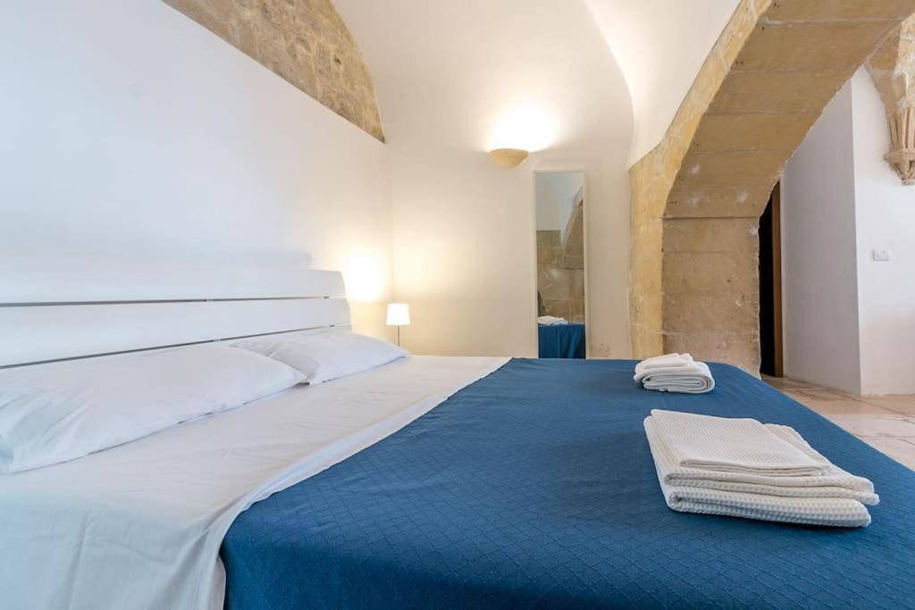 Apartamento Dimora Del '500 In Zona Santa Croce Lecce Exterior foto